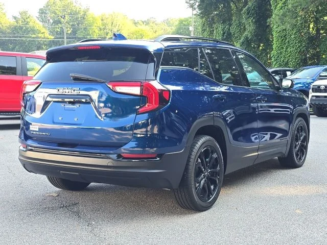 Used 2022 Blue GMC SLT image 6