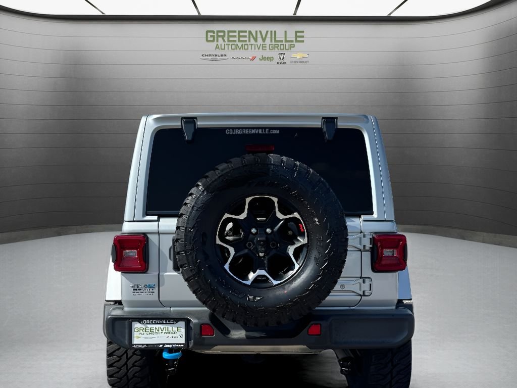 Used 2024 Silver Zynith Clearcoat Jeep Sahara image 6