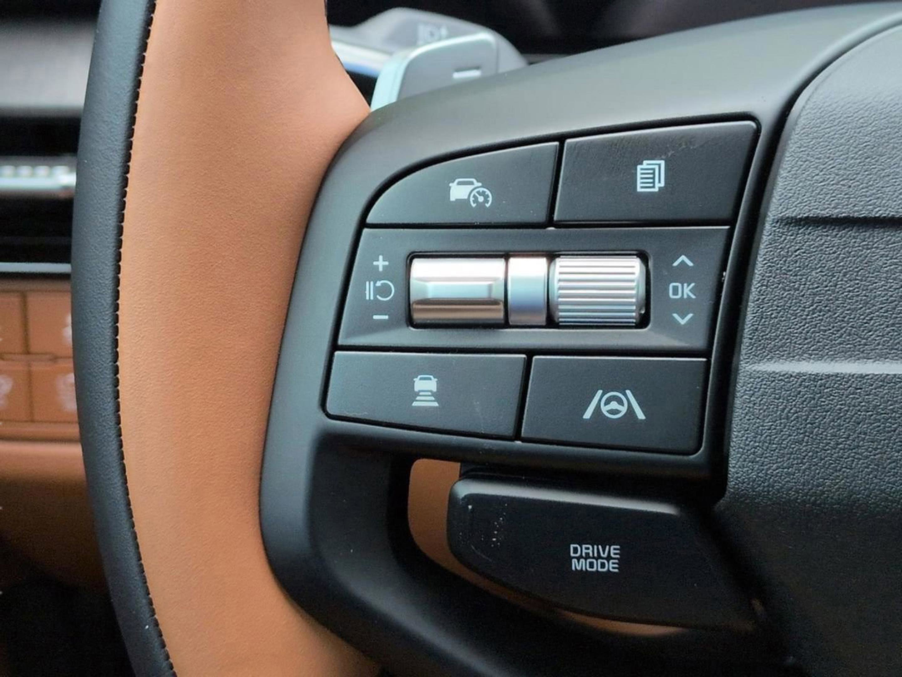 New 2026 Shadow Matte Gray Kia X-Line image 30