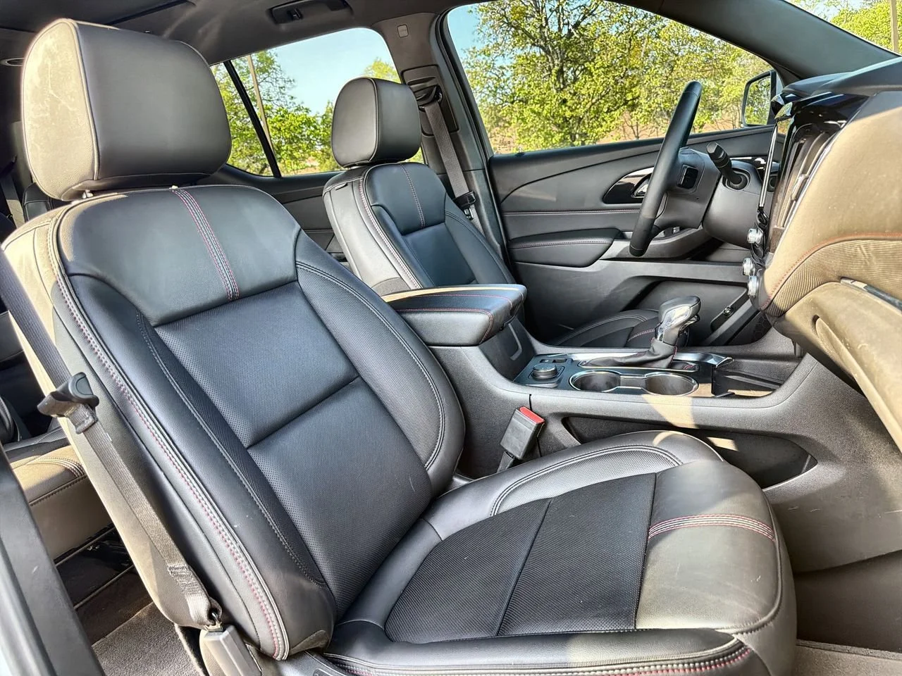 Used 2023 Summit White Chevrolet RS image 23
