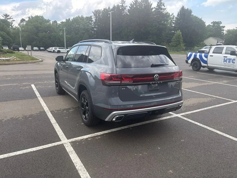 New 2026 Gray Volkswagen 2.0T Peak Edition image 5