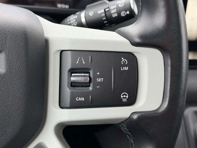 Used 2023 Gray Land Rover 110 S image 21