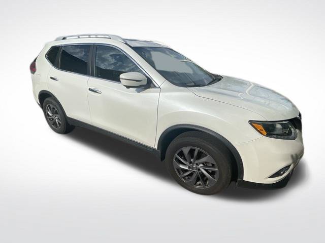 Used 2016 Pearl White Nissan SV image 1