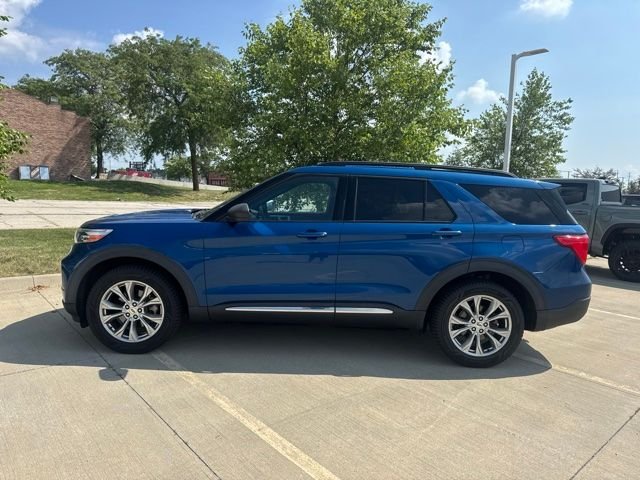 Used 2020 Blue Ford XLT image 6
