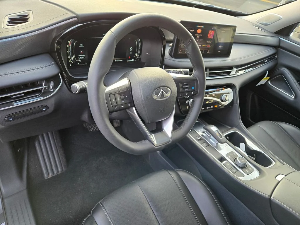 2025 INFINITI QX60 LUXE - Photo 13