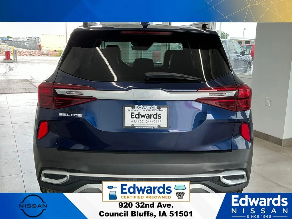 Used 2022 Blue Kia EX image 8