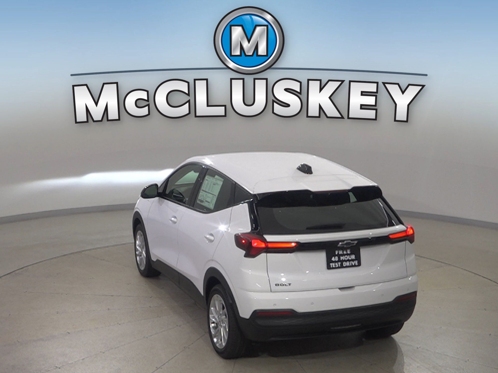New 2027 Summit White Chevrolet LT image 56