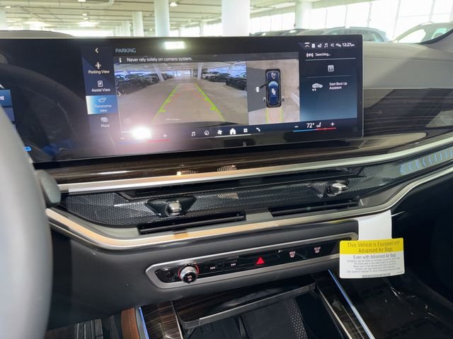New 2026 Carbon Black Metallic BMW xDrive50e image 19
