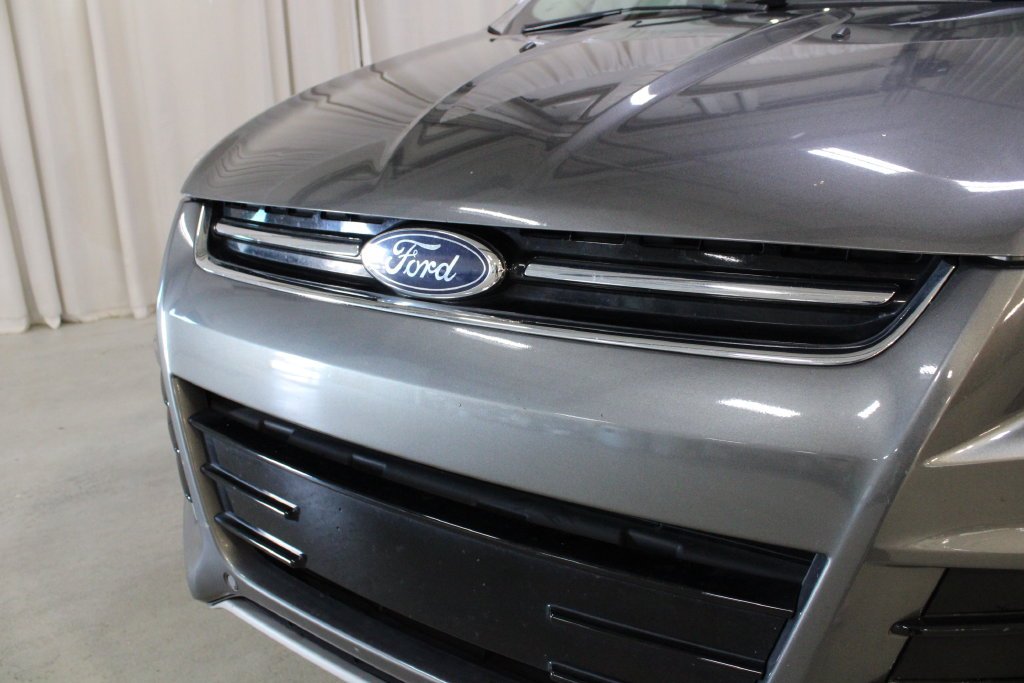 Used 2014 Sterling Gray Metallic Ford Titanium image 34