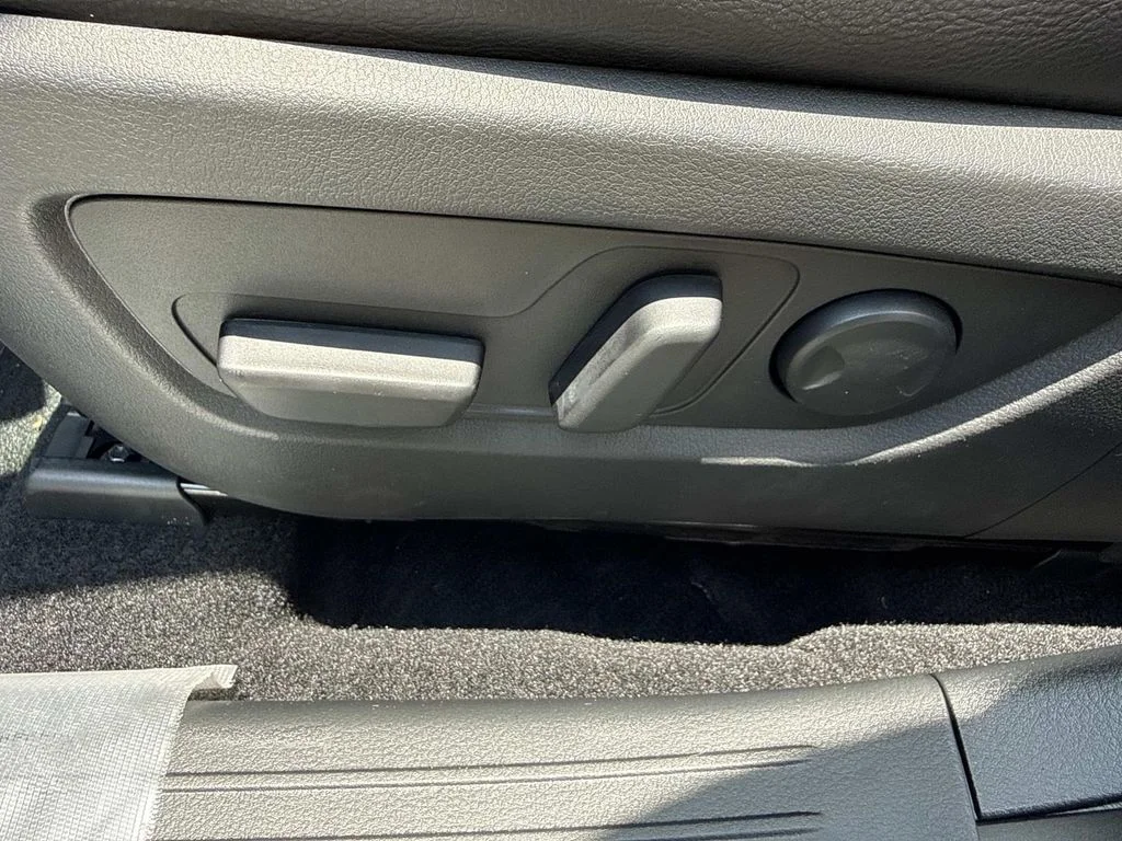 New 2026 Wind Chill Pearl Mazda 2.5 S Preferred AWD image 30
