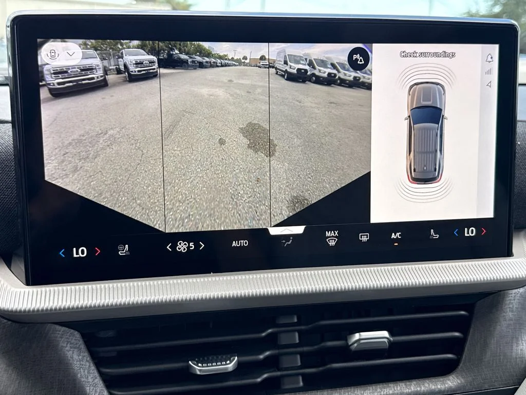 New 2027 White Ford Platinum image 26