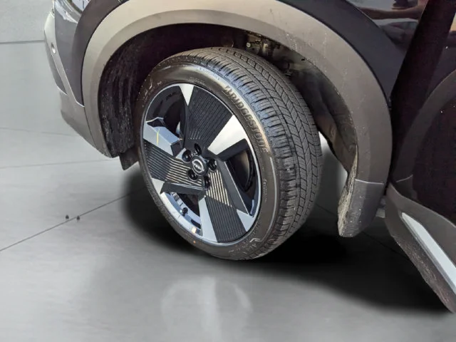 Certified Used 2026 Black Nissan SR image 22