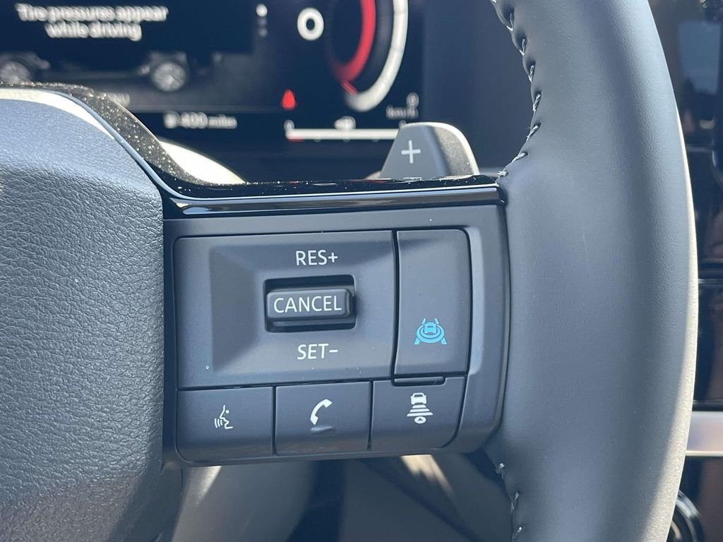 New 2026 Everest White Pearl TriCoat Nissan Platinum image 24