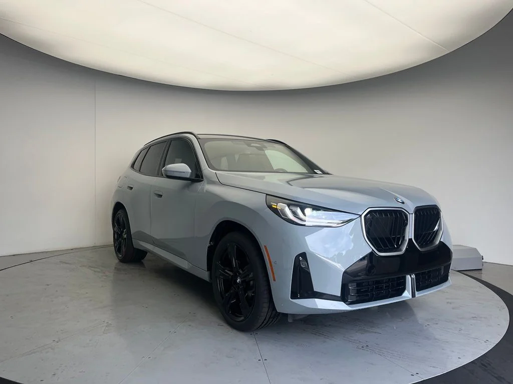 New 2026 Brooklyn Grey Metallic BMW 30 xDrive image 2