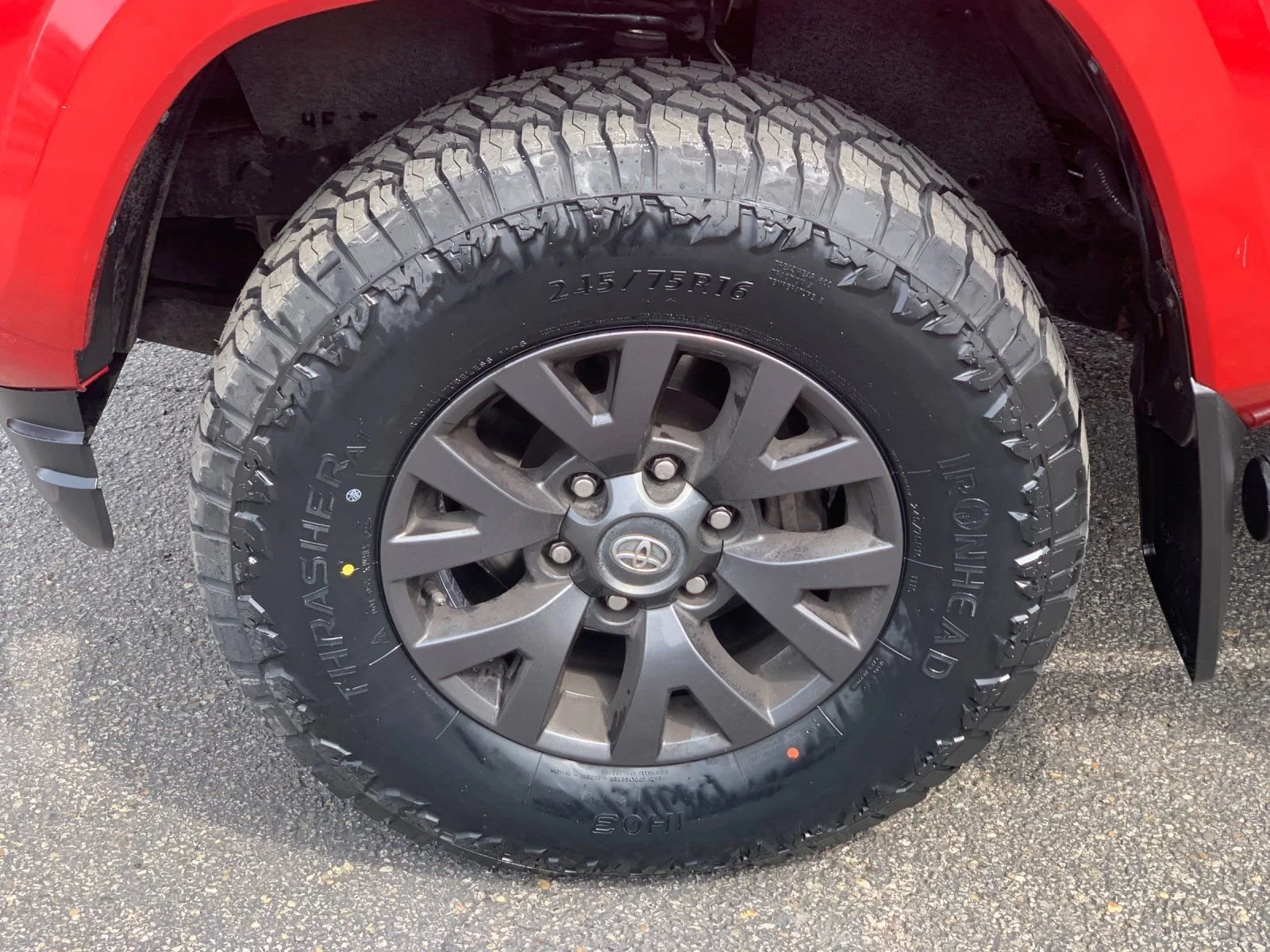 Used 2021 Red Toyota SR5 V6 image 31