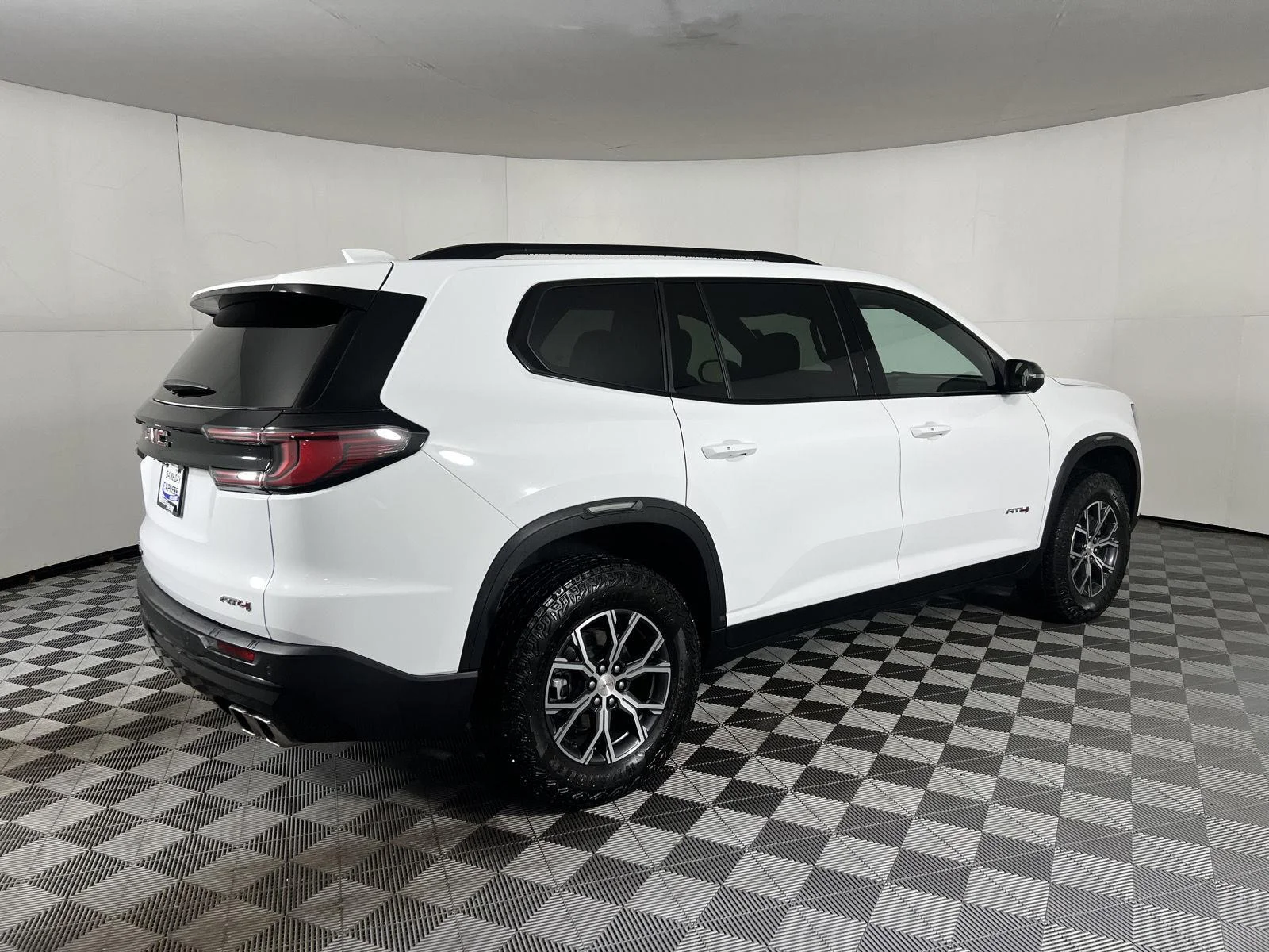 Used 2025 Summit White GMC AWD AT4 image 10