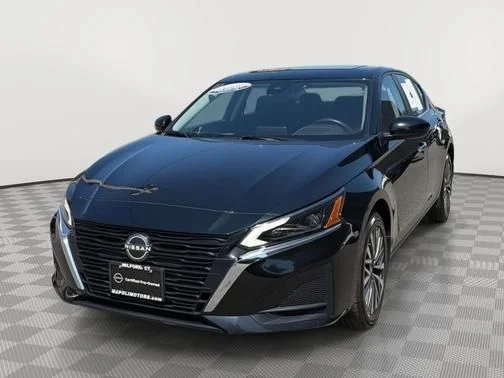 Certified Used 2023 Black Nissan 2.5 SV image 7