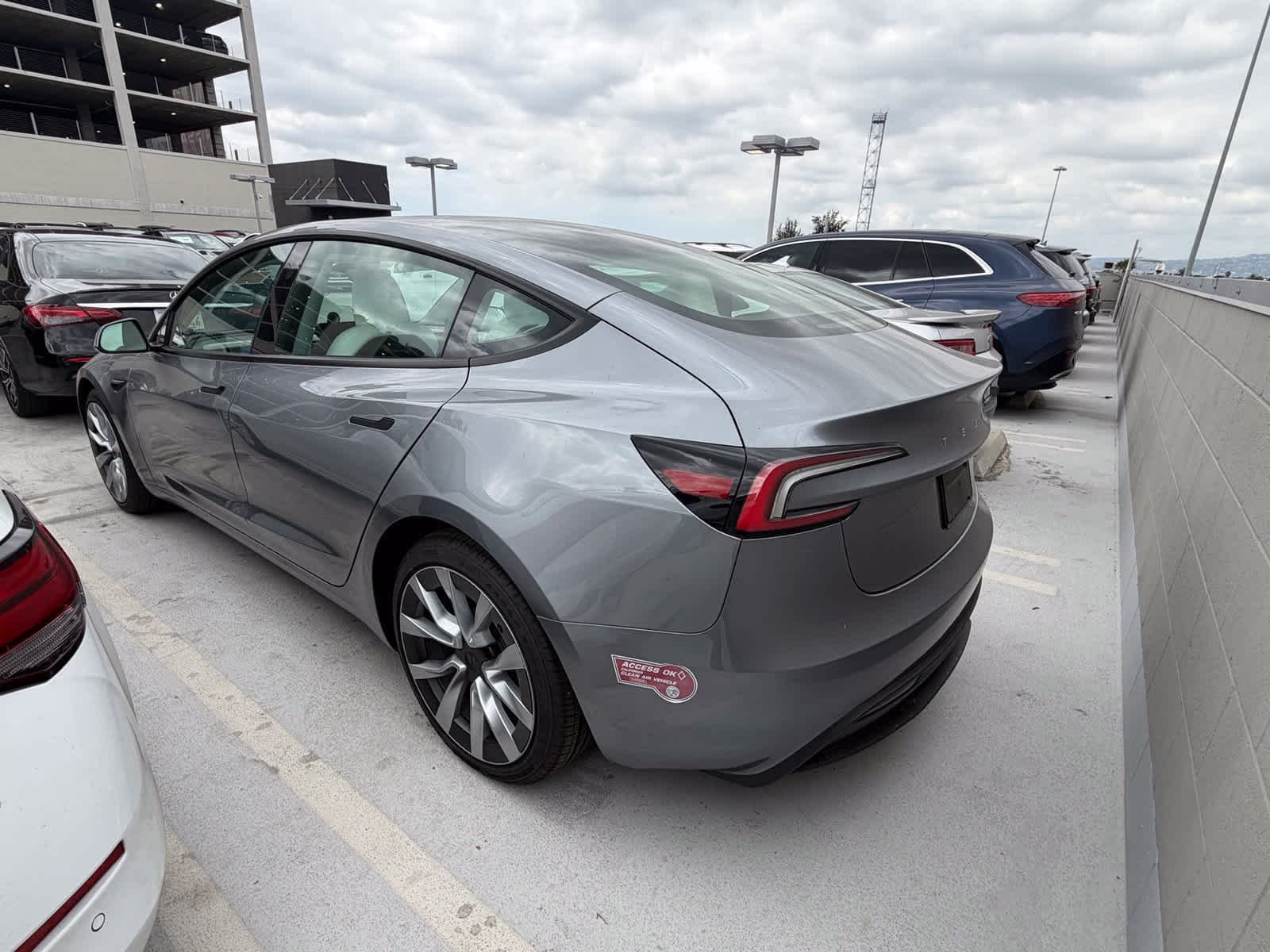 Used 2024 Quicksilver Tesla  image 2