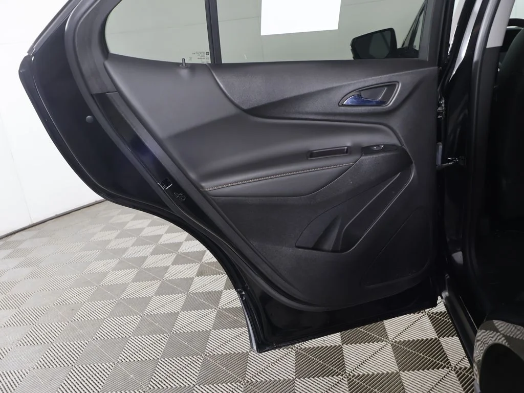 Used 2022 Black Chevrolet Premier image 22