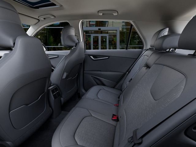 2025 Kia Niro SX - Photo 18