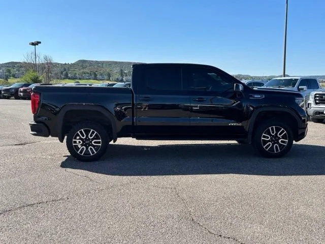 Used 2025 Onyx Black GMC AT4 image 6
