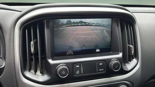 Used 2021 BLACK Chevrolet 2WD LT image 27