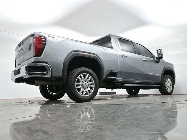 Used 2024 Sterling Metallic GMC SLT image 30
