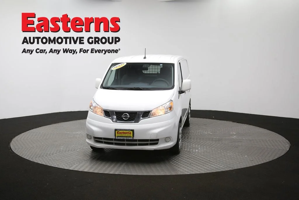 Used 2020 White Nissan SV image 52