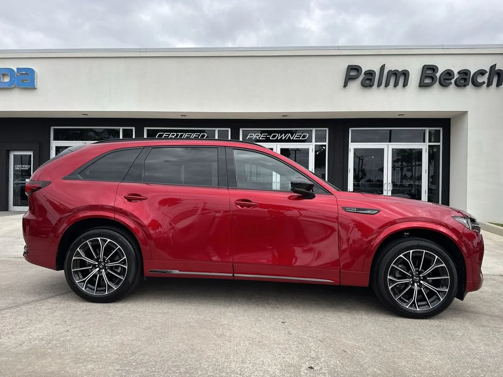 Certified Used 2025 Red Crystal Mazda 3.3 Turbo S Premium Plus image 23