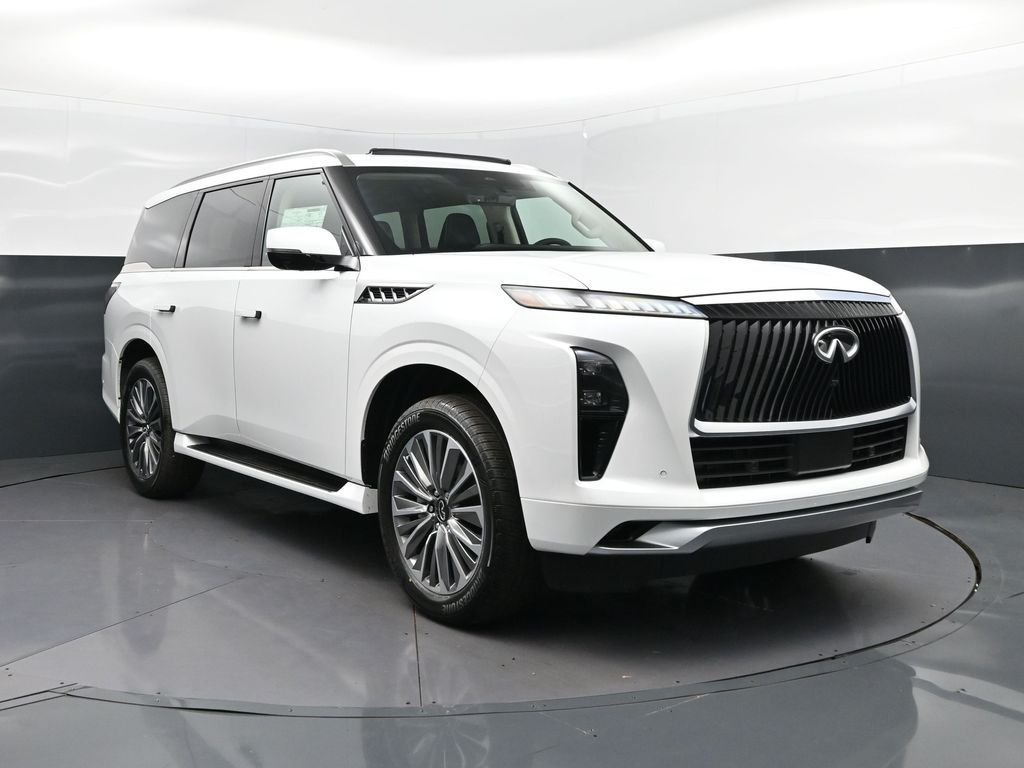 New 2026 RADIANT WHITE INFINITI Luxe 2WD image 9
