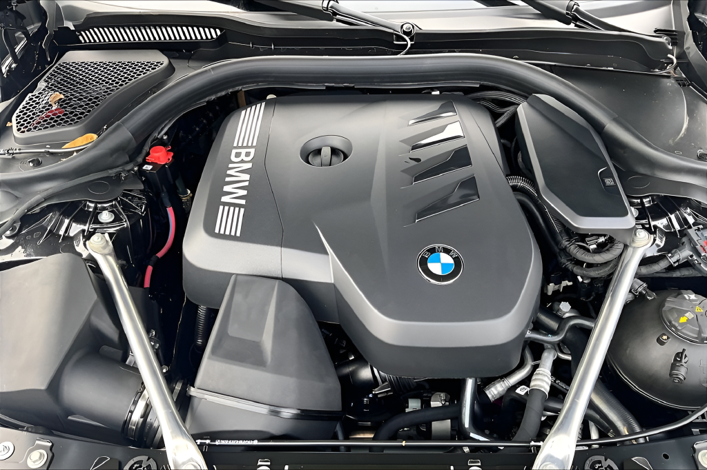 2026 BMW 5 Series 530i - Photo 21