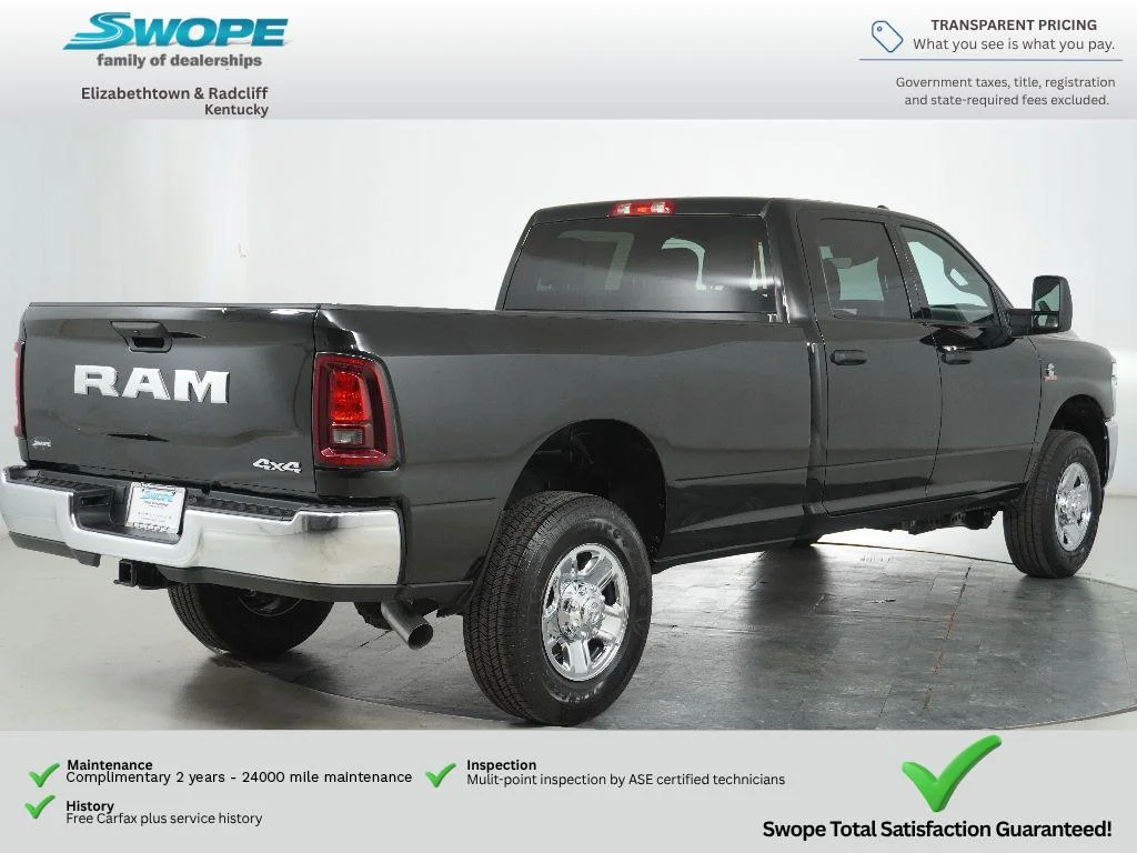 New 2026 Diamond Black Crystal Pearl-Coat Exterior Paint RAM Tradesman image 3