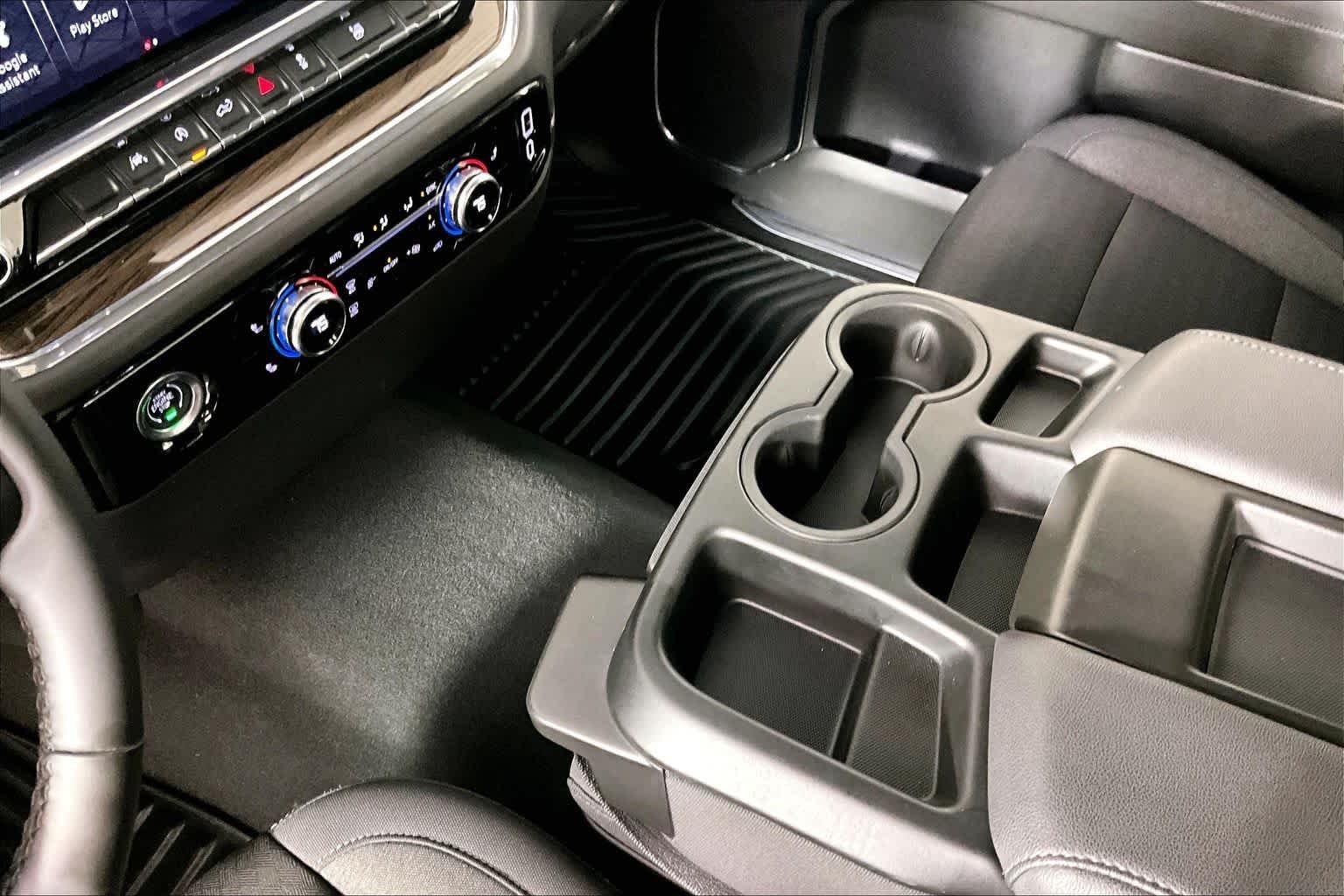 2024 GMC Sierra 1500 Elevation - Photo 16