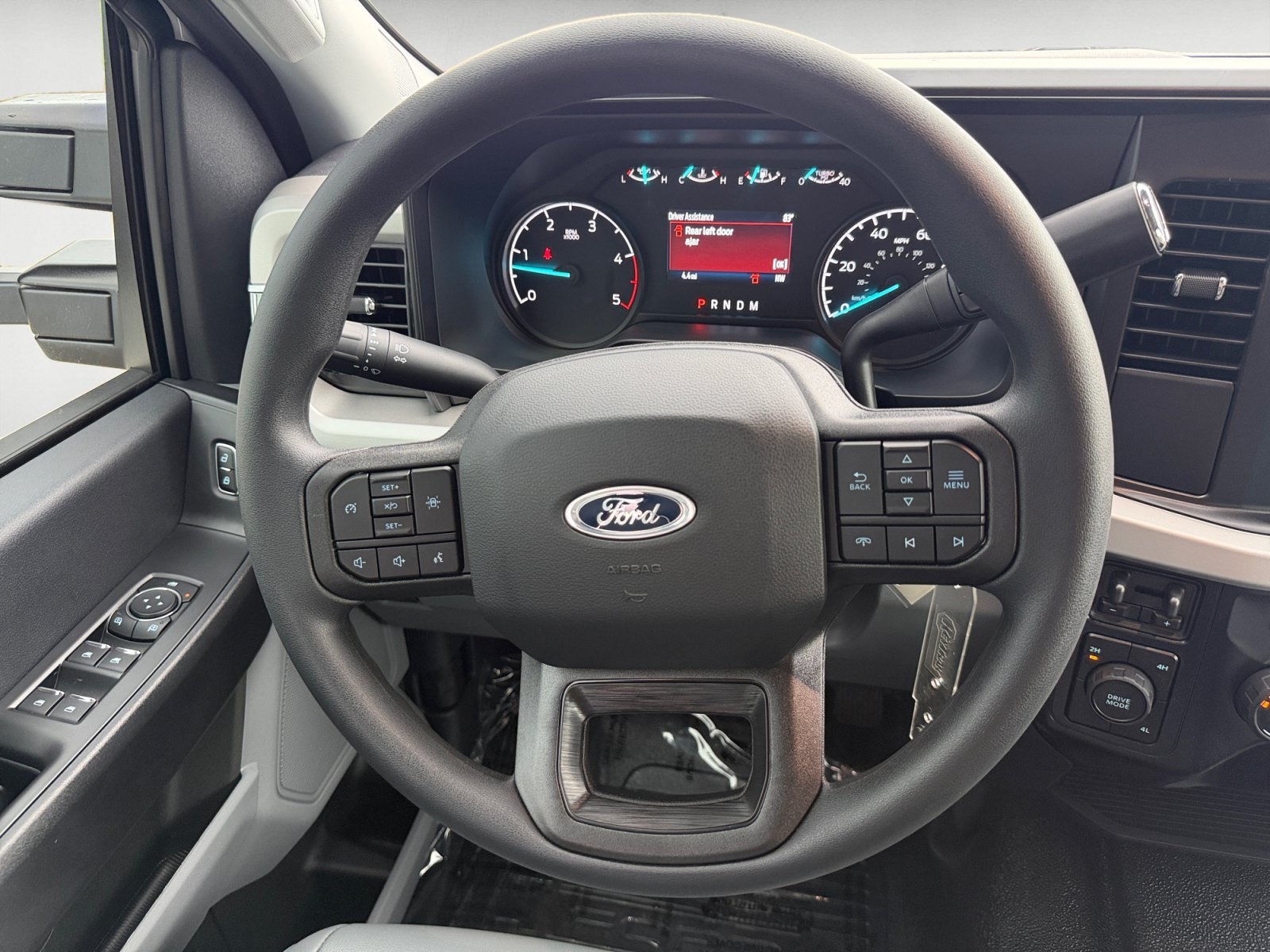 New 2026 Oxford White Ford XL image 11