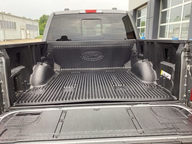 Certified Used 2022 Gray Metallic Ford Lariat image 14