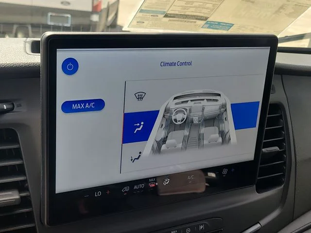 New 2026 Oxford White Ford Base image 23