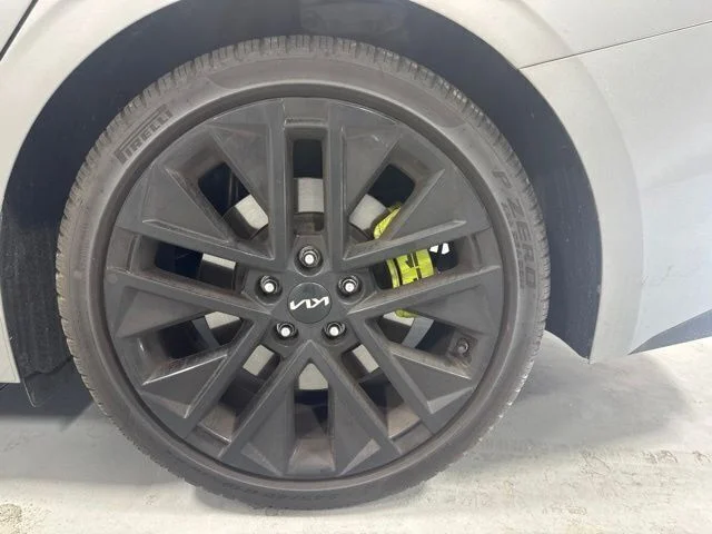 Used 2025 Gray Kia GT image 9