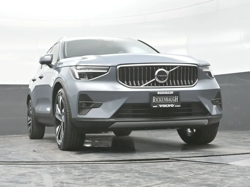 Certified Used 2023 Thunder Grey Volvo Ultimate image 23