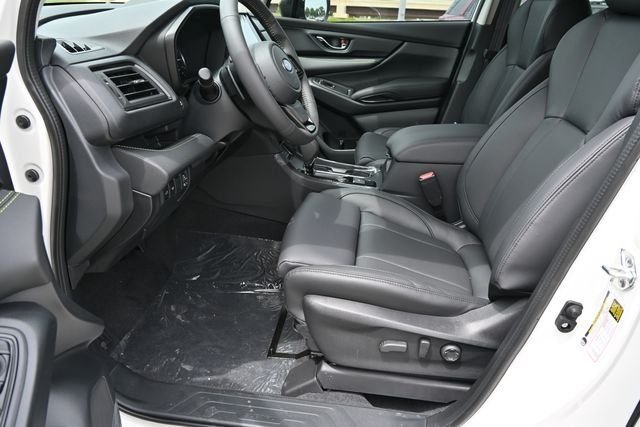 New 2026 White Subaru Onyx Edition Touring 7-Passenger image 21