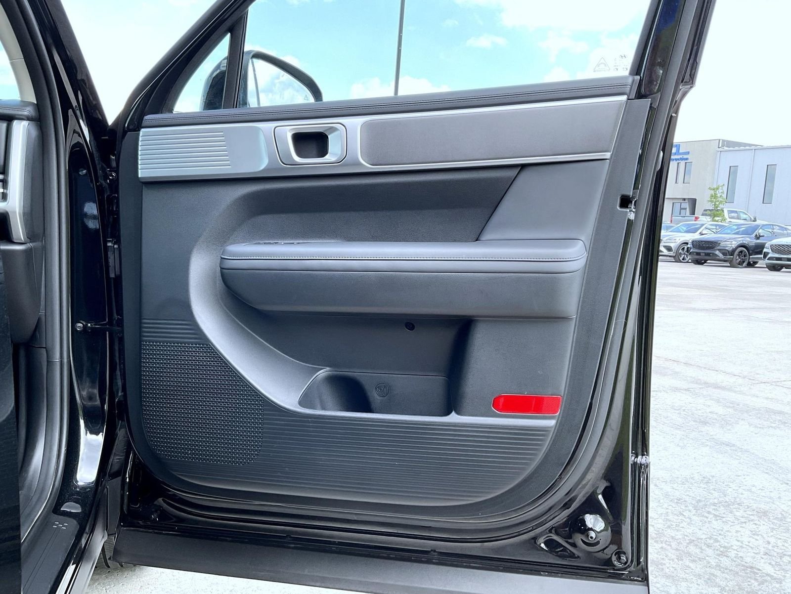 Used 2026 Black Hyundai SEL image 17