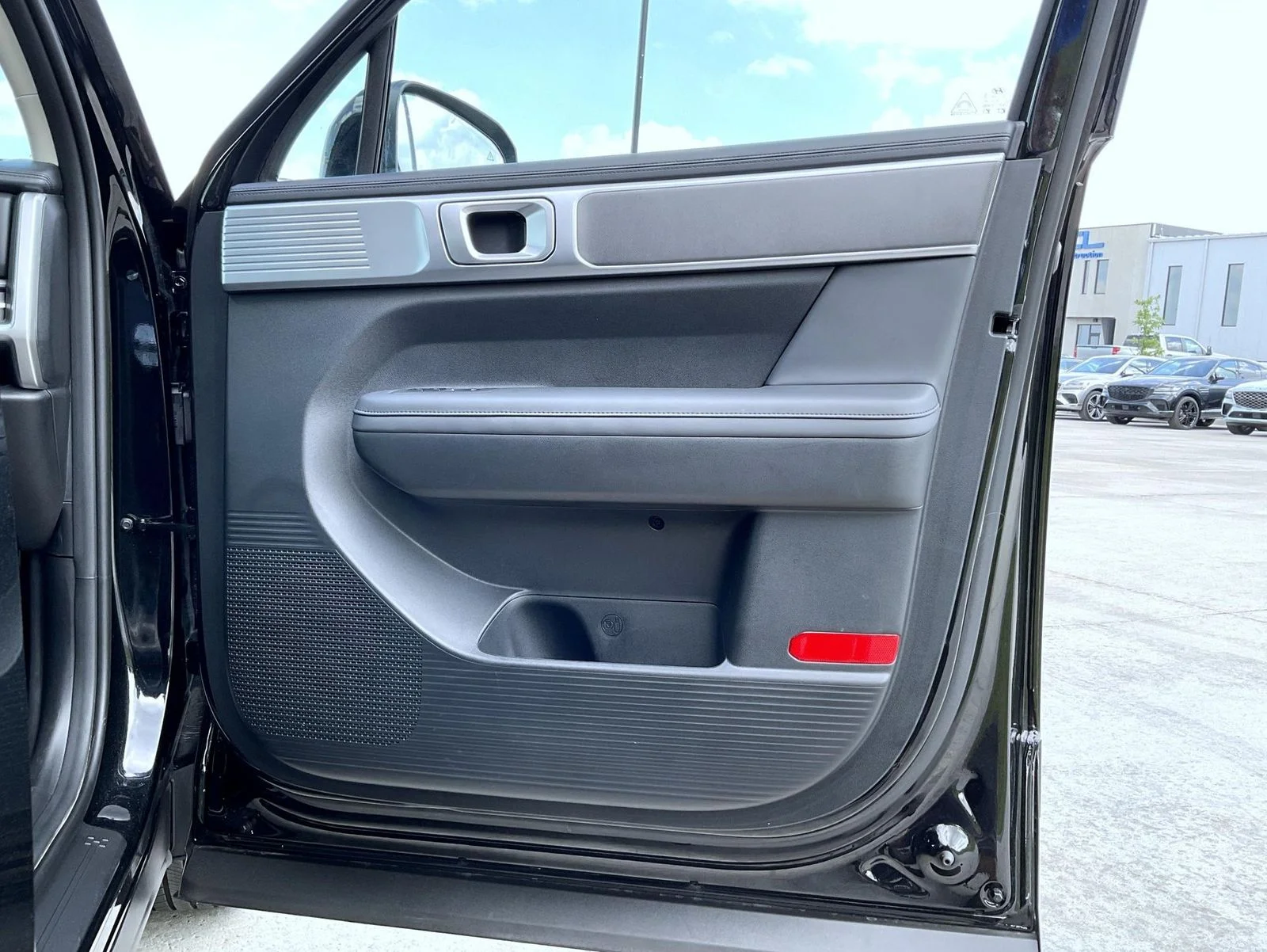 Used 2026 Black Hyundai SEL image 17