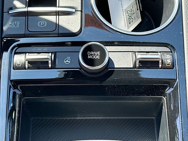 New 2026 Snow White Pearl Kia GT image 21