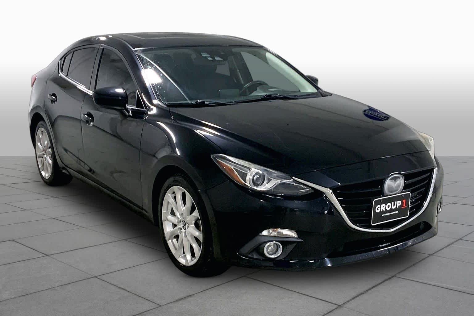 Used 2014 Mazda MAZDA3 s Grand Touring with VIN JM1BM1W33E1126715 for sale in Kansas City