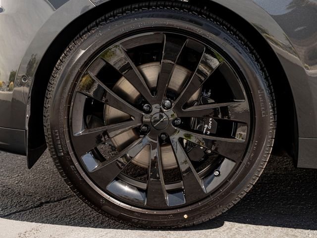New 2026 Carpathian Grey LAND ROVER Dynamic SE image 11