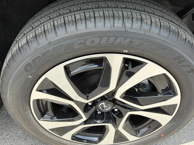 New 2026 Rhodium White Metallic Mazda 2.5 S Preferred AWD image 35