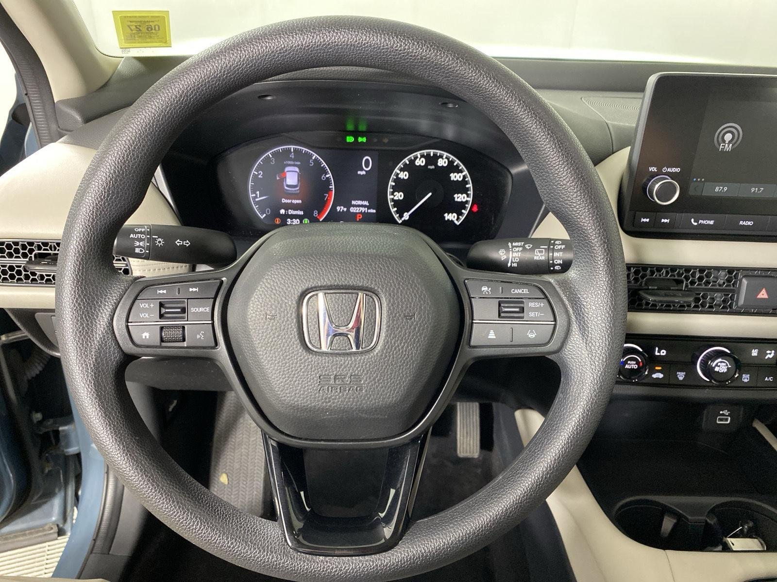 Used 2023 Nordic Forest Pearl Honda LX image 13