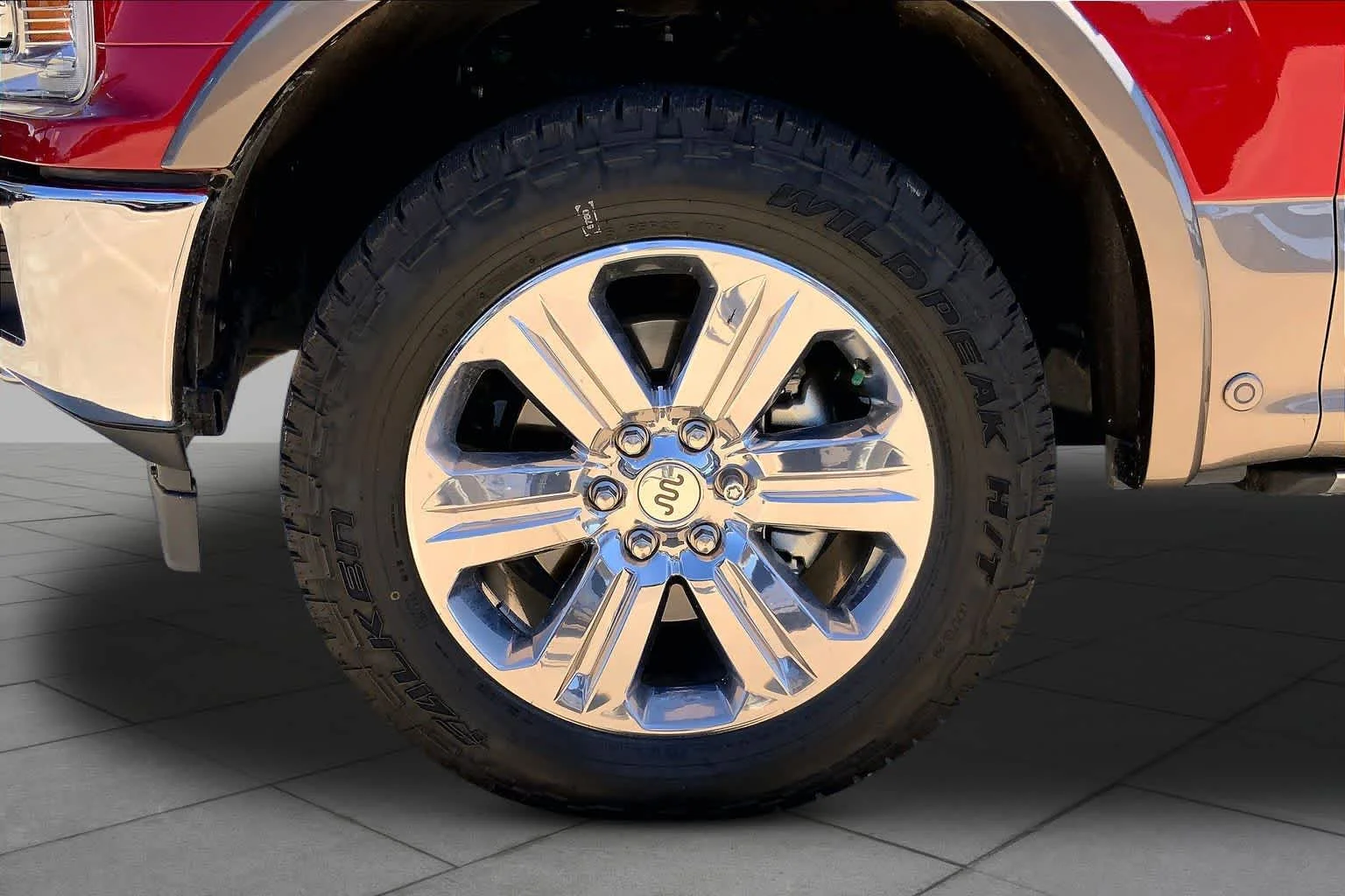 Used 2020 Rapid Red Metallic Tinted Clearcoat/Stone Gray Ford King Ranch image 11