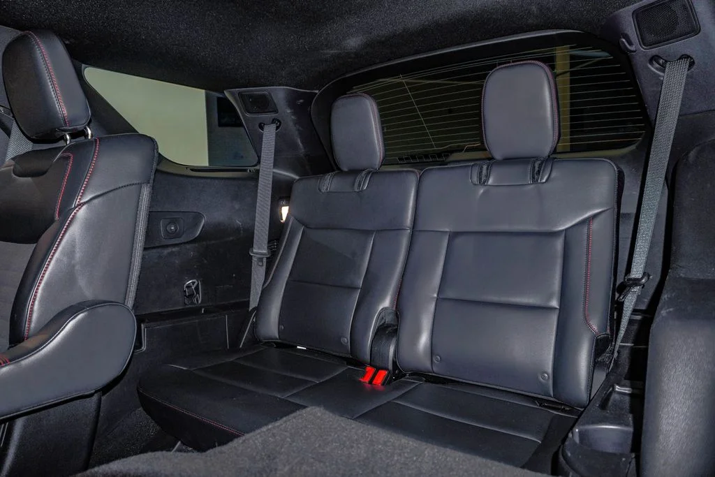 Used 2025 Gray Metallic Ford ST-Line image 18