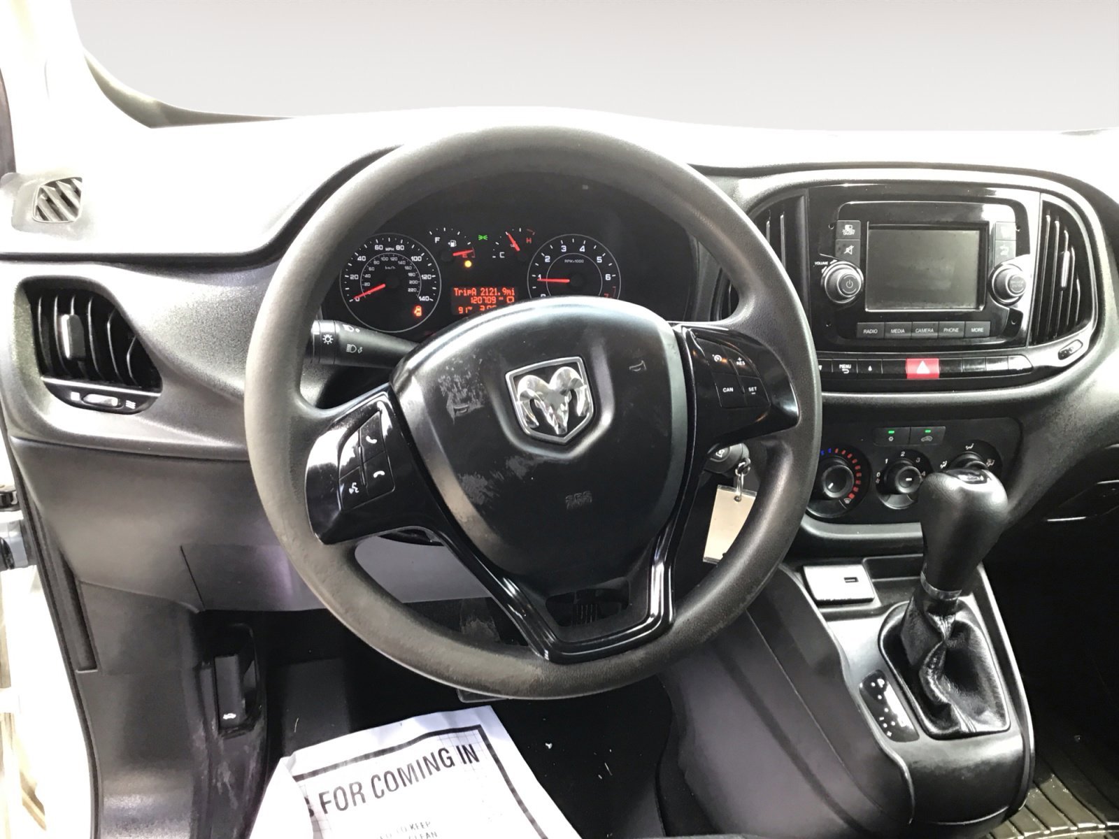Used 2022 Bright White Ram Tradesman image 15
