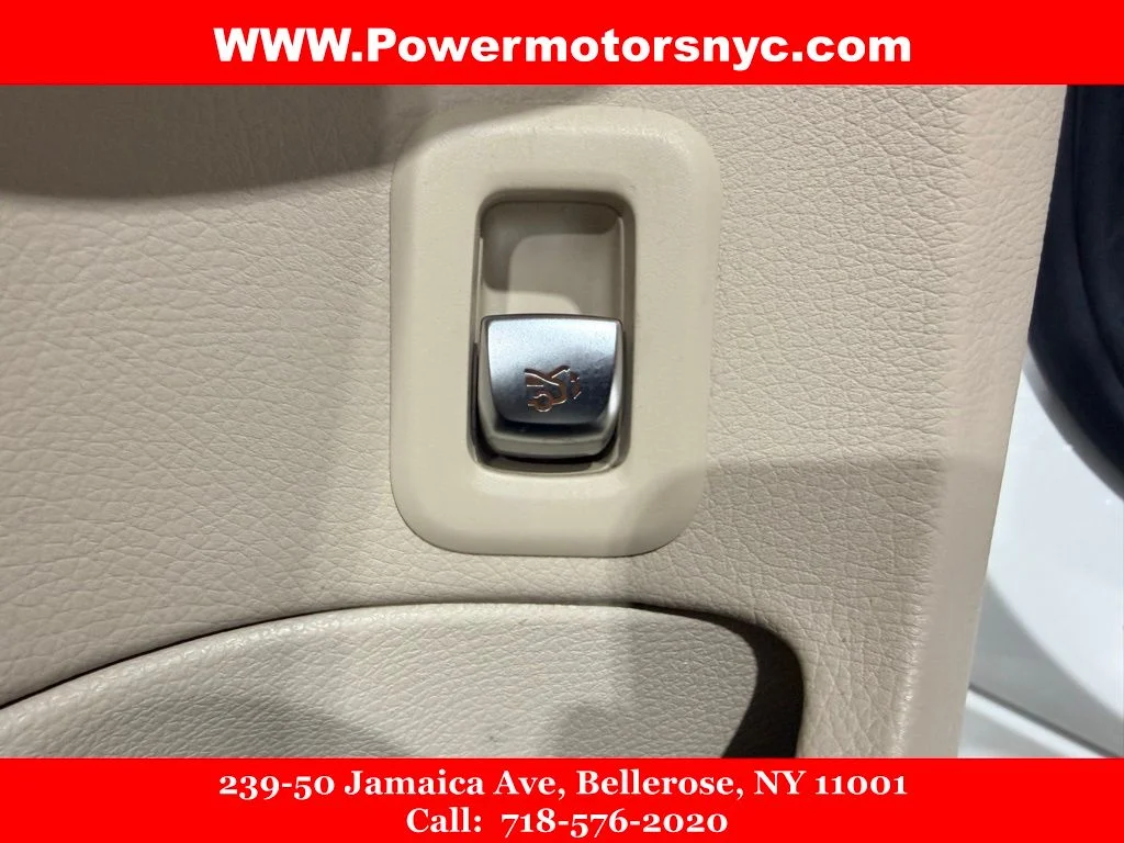 Used 2021 White Mercedes-Benz C 300 image 45